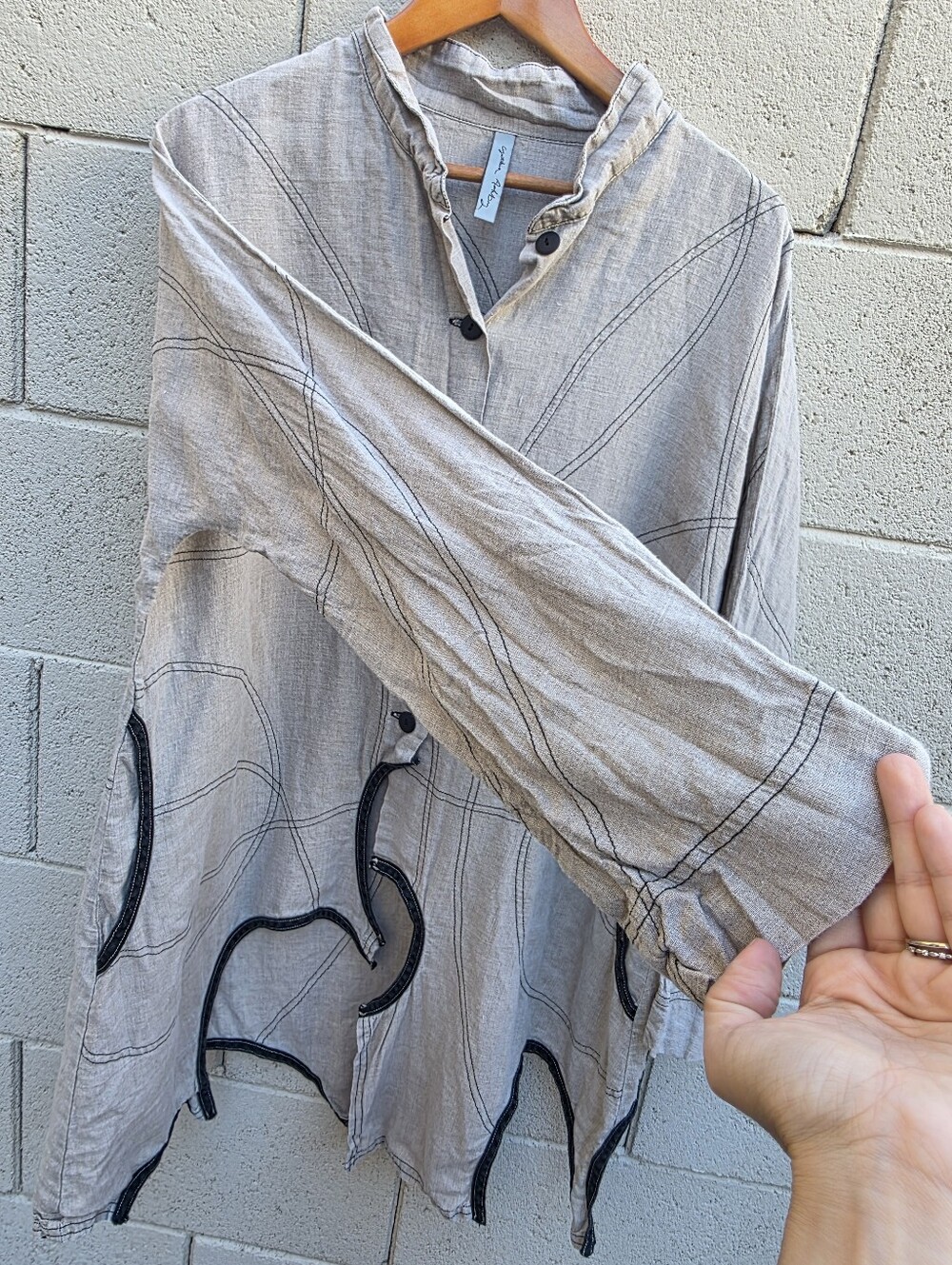 Cynthia Ashby | 100% Linen Asymmetric Art To Wear Button Up Tunic LS Size Small - Picture 6 of 11